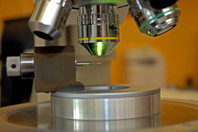 Untersuchung und Studien